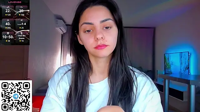 EmiliaZen online show from April 2026 07:22:01 PM