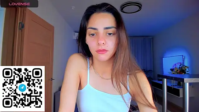 EmiliaZen online show from October 2025 05:36:01 PM