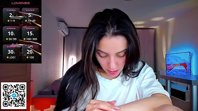 EmiliaZen online show from April 2026 09:41:01 PM