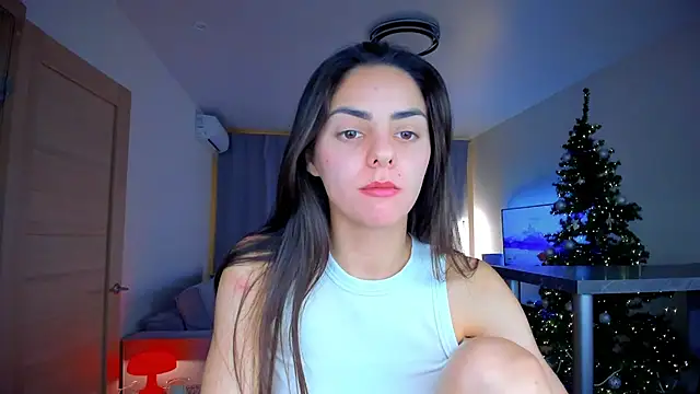 EmiliaZen online show from December 2025 04:22:01 PM