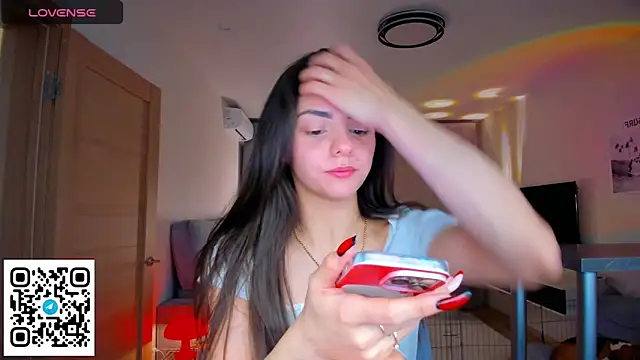 EmiliaZen online show from February 2026 04:18:01 PM