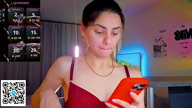 EmiliaZen online show from April 2026 09:39:33 PM