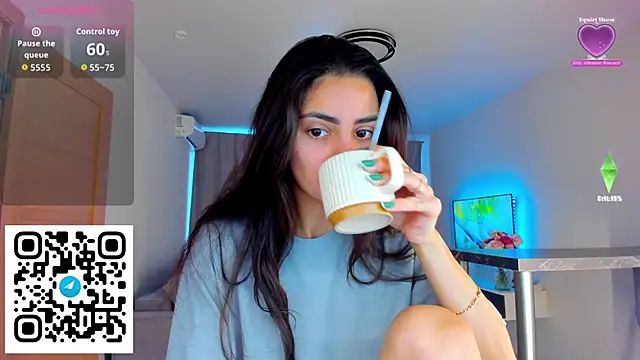 EmiliaZen online show from October 2025 01:23:01 PM