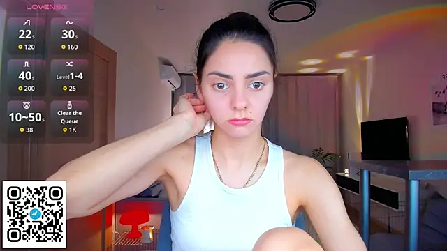 EmiliaZen online show from February 2026 05:36:01 PM