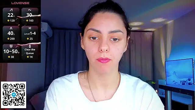 EmiliaZen online show from April 2026 04:43:02 PM