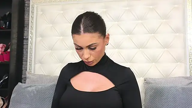 EliteDomina online show from November 2025 07:30:01 AM