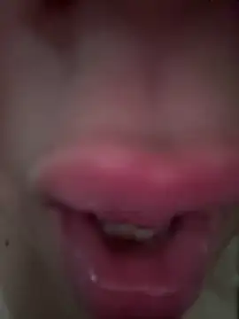 daianaspencer online show from February 2026 08:00:02 AM