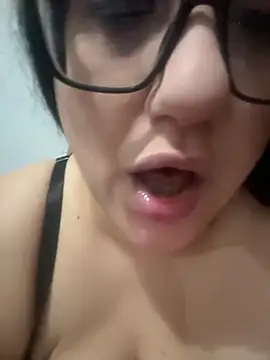 daianaspencer online show from February 2026 07:21:02 AM