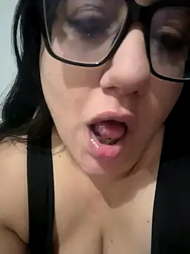 daianaspencer online show from November 2025 07:44:02 AM