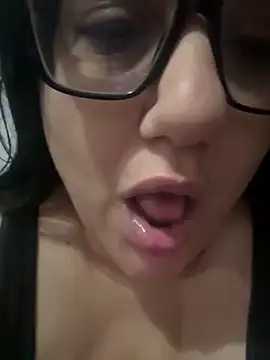 daianaspencer online show from December 2025 08:36:01 AM