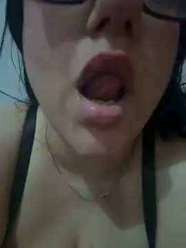 daianaspencer online show from April 2026 10:39:01 AM