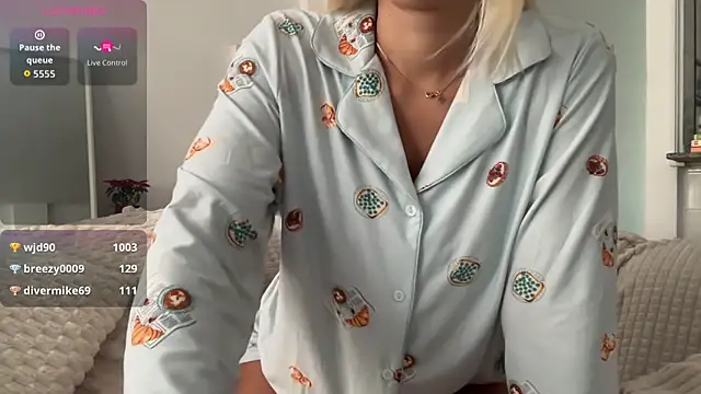 Snapshot of xdaisyhansen chatting on December 2025 10:50:02 AM xdaisyhansen online show from December 2025 10:50:02 AM