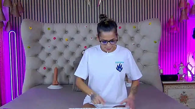 PlayfulShow online show from November 2025 09:04:02 AM