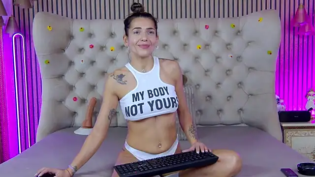 PlayfulShow online show from December 2025 12:11:01 PM