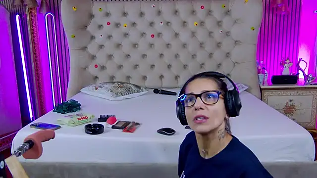 PlayfulShow online show from January 2026 09:37:02 AM