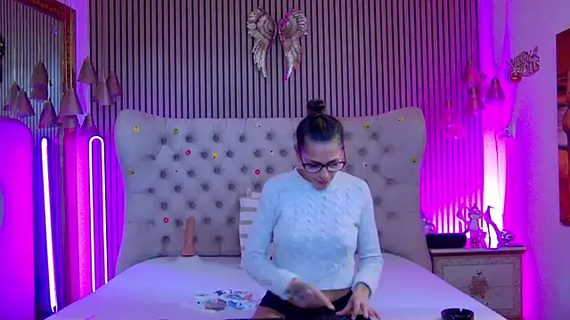 PlayfulShow online show from February 2026 11:30:02 AM