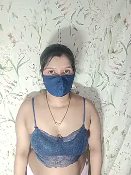 Snapshot of Crazybhabhi chatting on June 2026 09:04:01 PM Crazybhabhi online show from June 2026 09:04:01 PM
