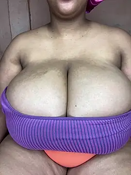 NonoGotBoobies online show from October 2025 08:28:02 PM