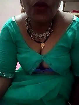 sonicute08 online show from September 2025 05:04:01 PM