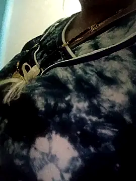 sonicute08 online show from October 2025 05:45:01 PM