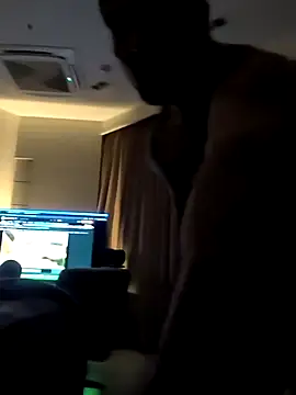 xdream online show from November 2025 06:44:02 PM