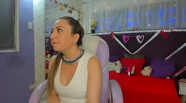 Snapshot of Dary_walker chatting on February 2025 12:06:02 PM Dary walker online show from February 2025 12:06:02 PM