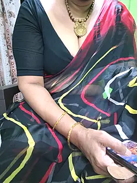 niiveditha online show from November 2025 01:21:02 AM