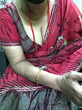 Snapshot of niiveditha chatting on October 2025 03:31:02 PM niiveditha online show from October 2025 03:31:02 PM