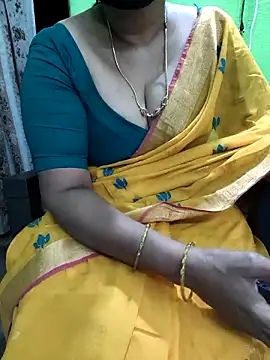 niiveditha online show from November 2025 09:25:01 AM