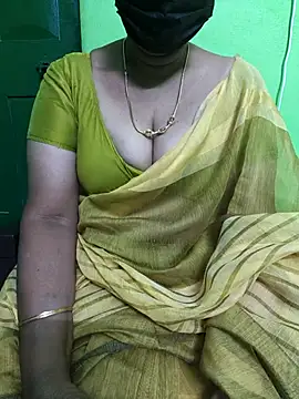 Snapshot of niiveditha chatting on March 2025 05:12:01 PM niiveditha online show from March 2025 05:12:01 PM