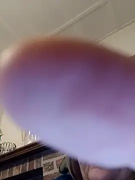 NoLubricantNeeded online show from November 2025 10:24:02 PM