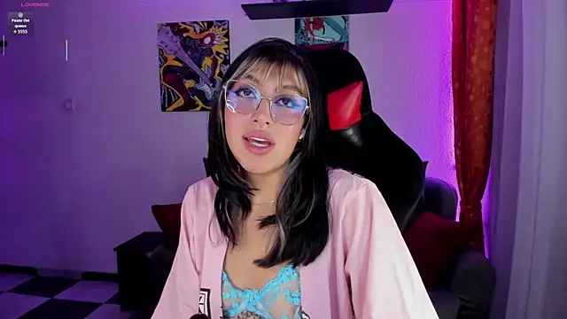 Daphne Jhons online show from March 2026 11:27:01 PM