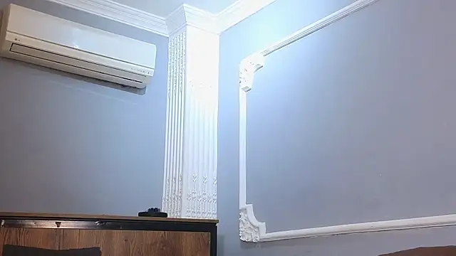 LiamRivers  online show from December 2025 09:15:02 PM