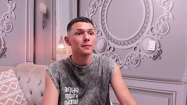 Andy dior18 online show from October 2025 03:07:01 AM
