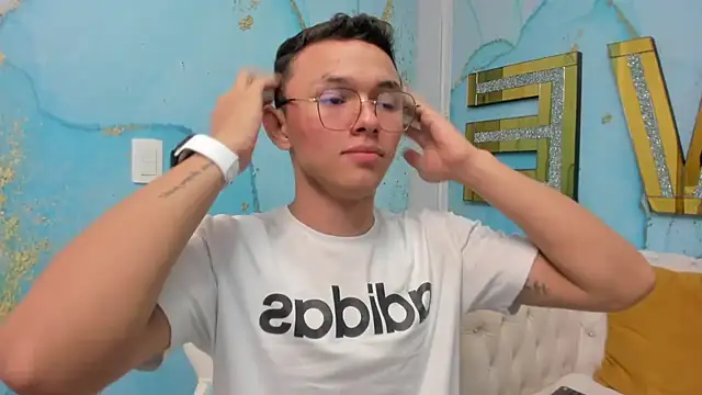 Andy dior18 online show from March 2025 02:03:02 AM