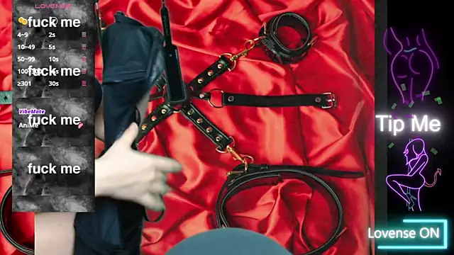 FetishLady89 online show from December 2025 05:35:01 PM