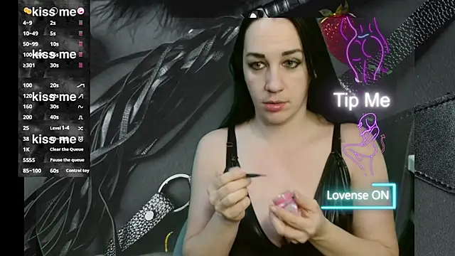 FetishLady89 online show from December 2025 05:14:01 PM