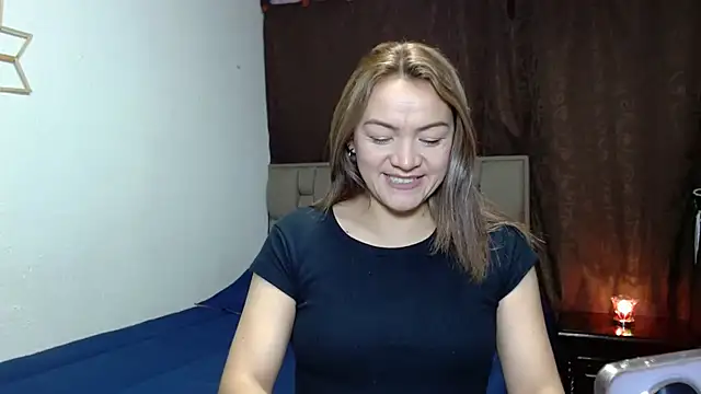 Snapshot of PenelopeMist chatting on January 2026 01:21:01 AM PenelopeMist online show from January 2026 01:21:01 AM