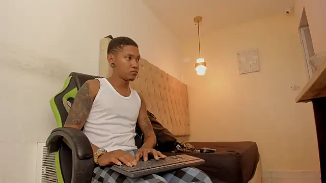 blackdirty420 online show from October 2025 09:59:02 PM