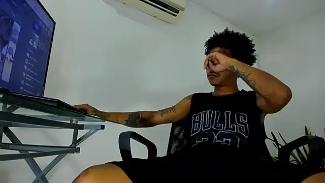 blackdirty420 online show from March 2025 03:37:02 PM