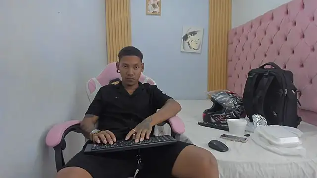 blackdirty420 online show from October 2025 08:21:02 PM