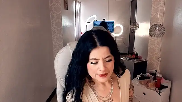 Snapshot of lizha_milf chatting on September 2025 05:07:01 PM lizha milf online show from September 2025 05:07:01 PM