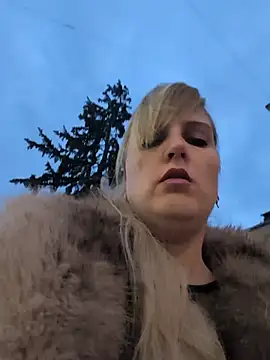 Sexybiene969 online show from March 2026 05:36:01 PM