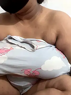 Yoursexy cherry online show from October 2025 08:02:01 PM