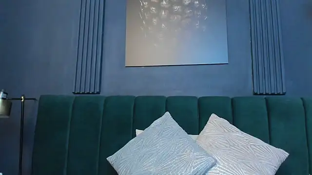 Snapshot of scarlet_edwars chatting on November 2025 07:03:02 PM scarlet edwars online show from November 2025 07:03:02 PM