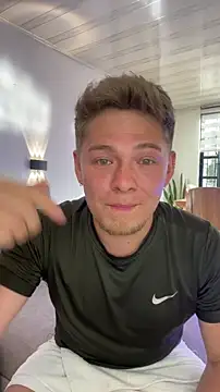 Snapshot of Angel_Montiell chatting on October 2025 09:11:02 PM Angel Montiell online show from October 2025 09:11:02 PM