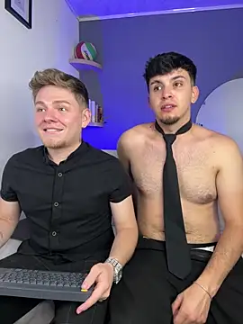 Snapshot of Angel_Montiell chatting on September 2025 03:00:02 AM Angel Montiell online show from September 2025 03:00:02 AM