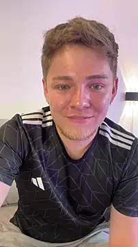 Snapshot of Angel_Montiell chatting on November 2025 08:12:01 PM Angel Montiell online show from November 2025 08:12:01 PM