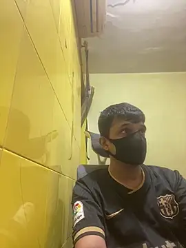 crazyfreaking online show from April 2026 09:43:01 PM