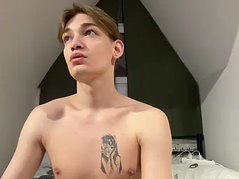 Julian wins online show from February 2025 12:49:01 PM